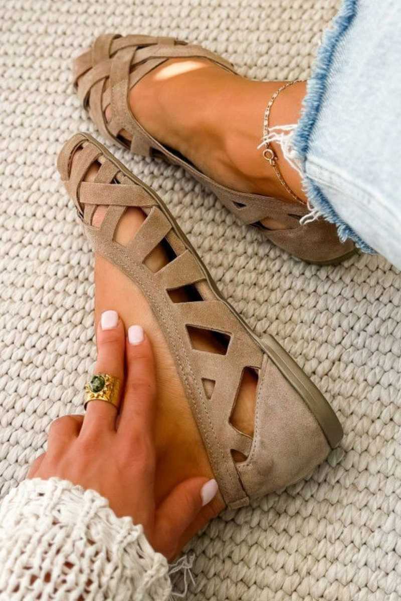 Sandali peep toe intrecciati casual bassi con cinturini incrociati