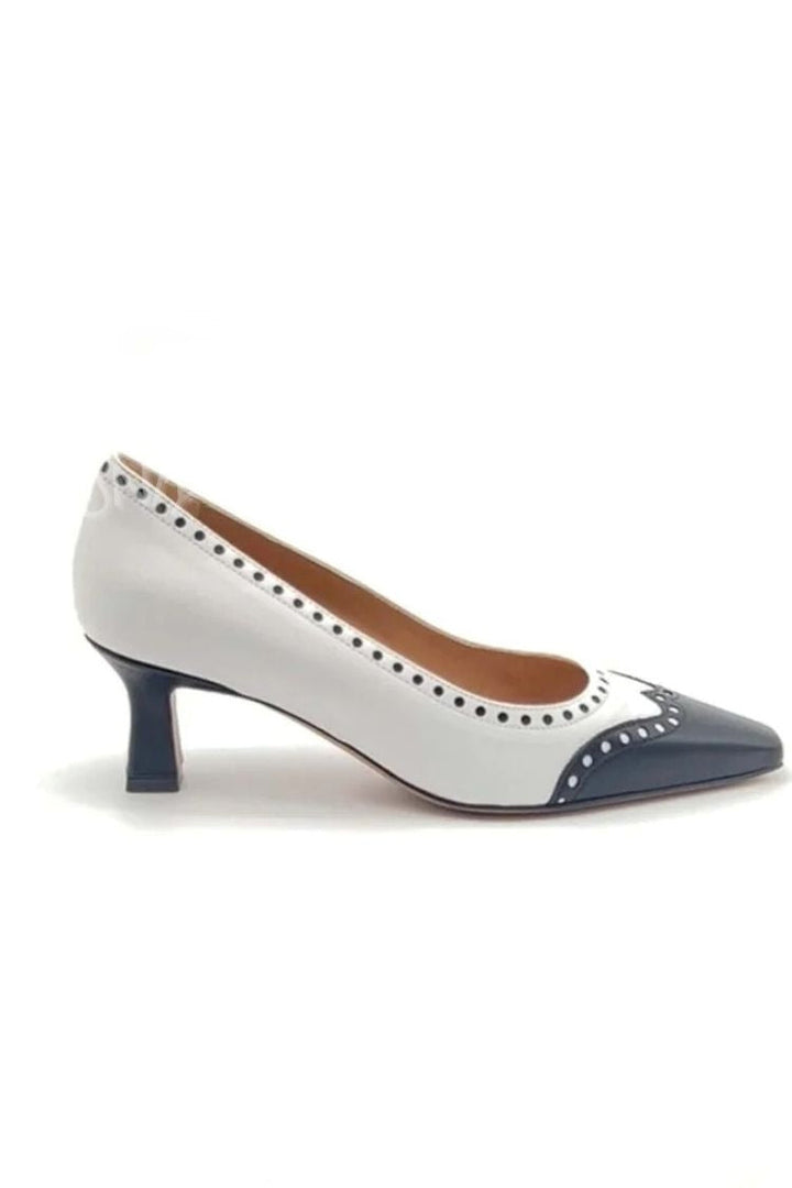 Tacchi medi cut-out color block eleganti a punta
