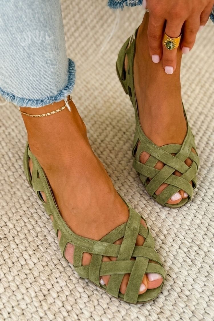 Sandali peep toe intrecciati casual bassi con cinturini incrociati