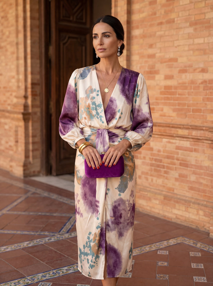 Valeria Abito scollo a V