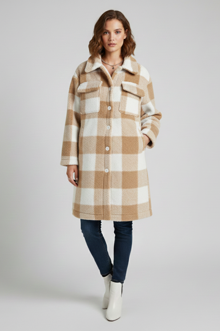Cappotto lungo da donna con chiusura a bottoni e superficie in pile a quadri