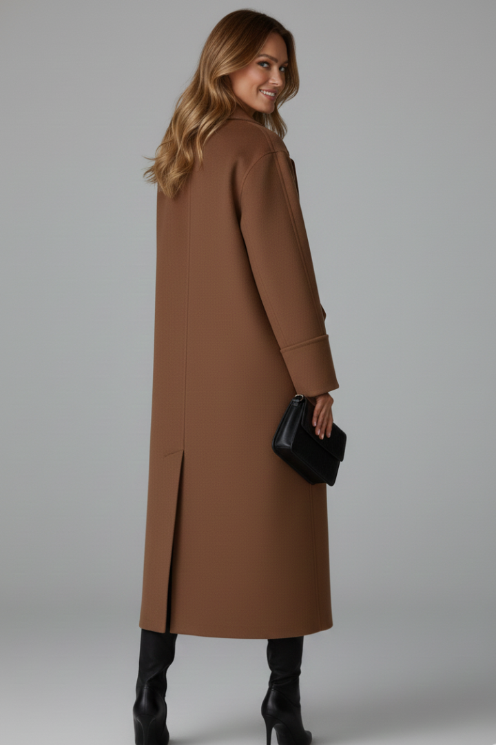 Cappotto lungo da donna con revers e chiusura a bottoni