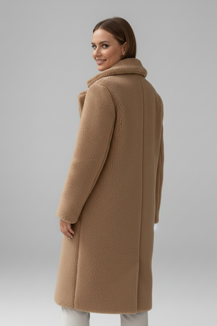 Cappotto lungo da donna con ampio colletto e chiusura a bottoni