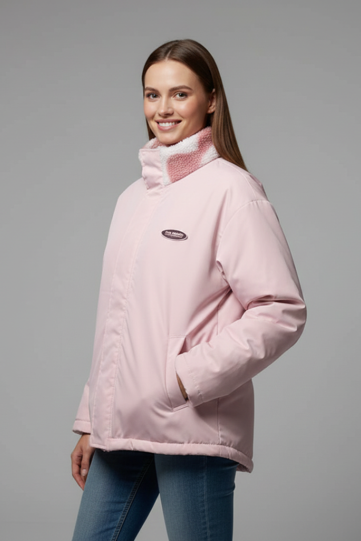 Cappotto Reversibile da Donna con Motivo a Cuori e Cappuccio